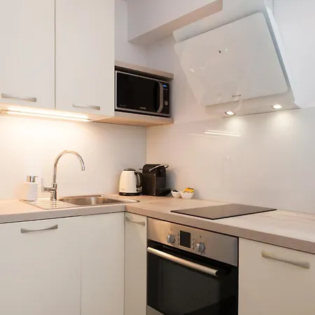 Apartment Luxury Galant 1 *