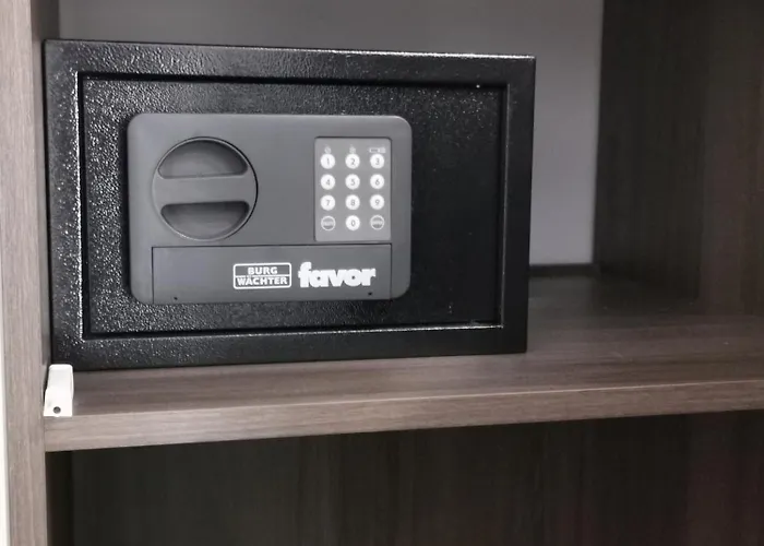 Luxury Galant 1 公寓 *